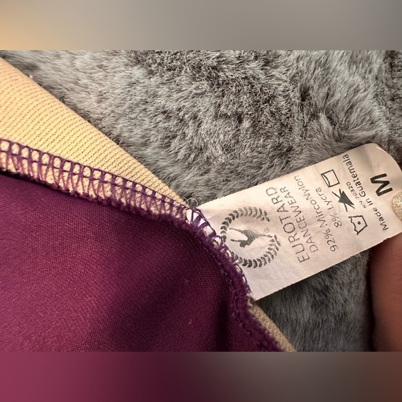 Eurotard Girls 7-10 Medium plum purple leotard dance ballet gymnastics - Picture 5 of 7